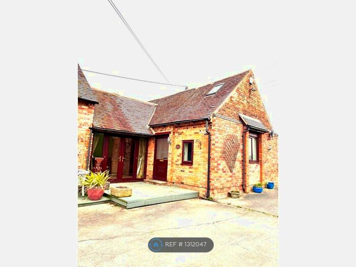 1 Bedroom Semi-Detached House To Rent In Copnill Farm Ashby Road, Tamworth B79