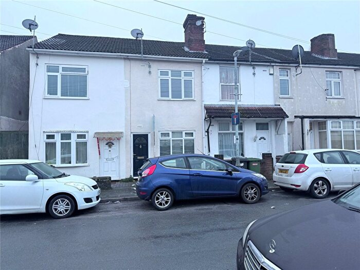 2 Bedroom Terraced House For Sale In Walpole Street, Wolverhampton, West Midlands, WV6