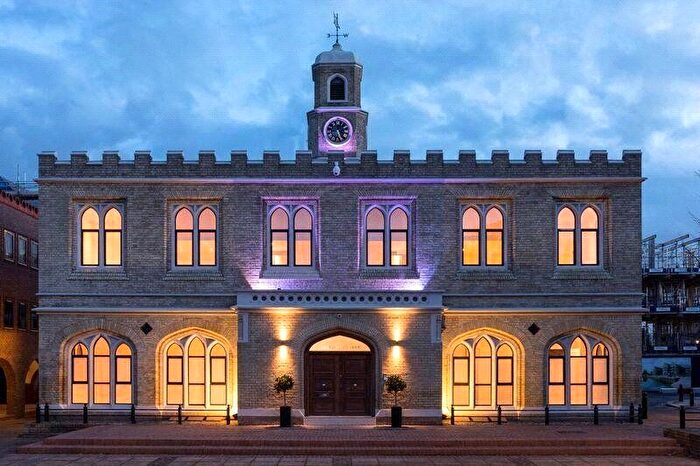 2 Bedroom Flat To Rent In The Old Blue School, Old Isleworth, TW7