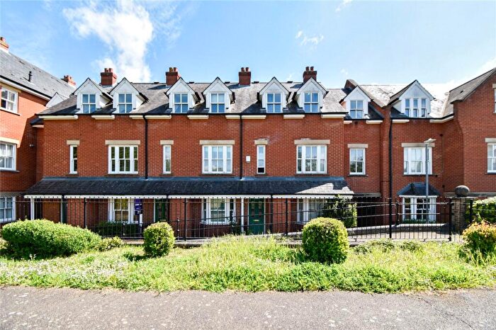 4 Bedroom Terraced House To Rent In Ravensworth Gardens, Cambridge, CB1