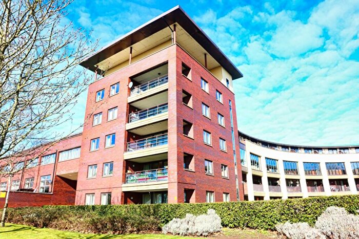 2 Bedroom Flat To Rent In Huntley Crescent Campbell Park, Milton Keynes, Buckinghamshire, MK9