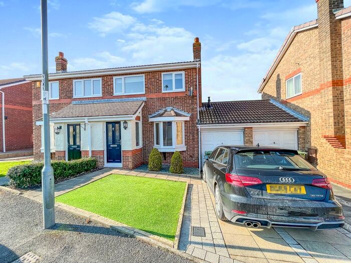 2 Bedroom Semi-Detached House To Rent In Brougham Court, Peterlee, SR8