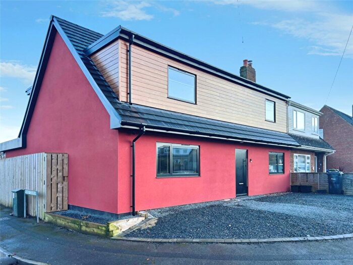 4 Bedroom Semi Detached House For Sale In Ashley Place, Warminster, BA12