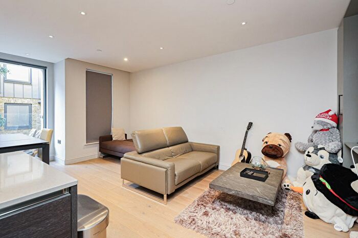 2 Bedroom Flat To Rent In Gray's Inn Road, Chancery Lane, City, X, WC1