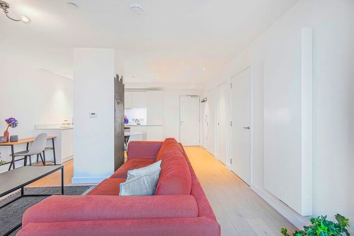 1 Bedroom Flat To Rent In Highgate Hill, London, N19