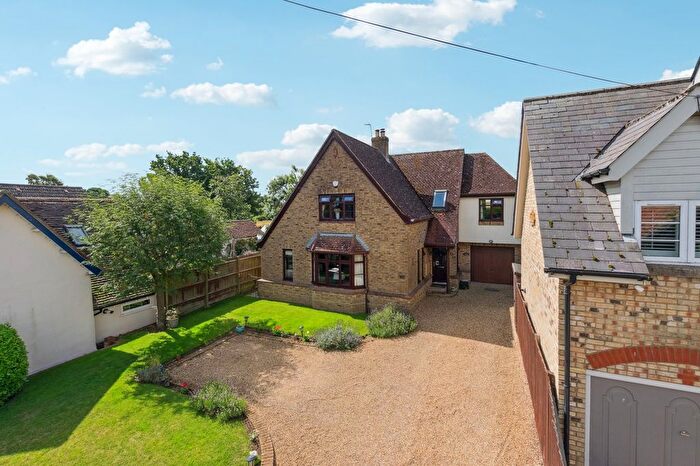 4 Bedroom Detached House For Sale In Rectory Road, Campton, Shefford, SG17