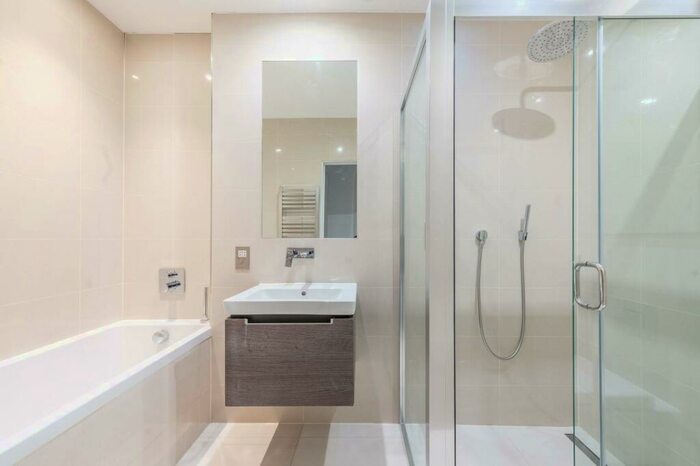 2 Bedroom Flat For Sale In Hampton Road, Stanmore, HA7