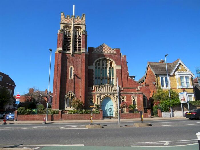 1 Bedroom Flat To Rent In Victoria Road South, Southsea, PO5