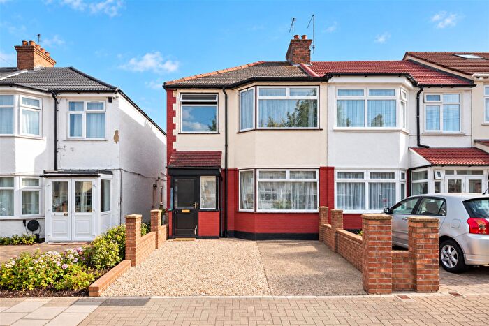 3 Bedroom Semi Detached House For Sale In Crofts Road, Harrow, HA1