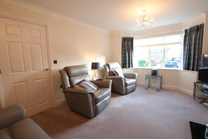 4 Bedroom Detached House For Sale In Blunham Road, Moggerhanger, MK44