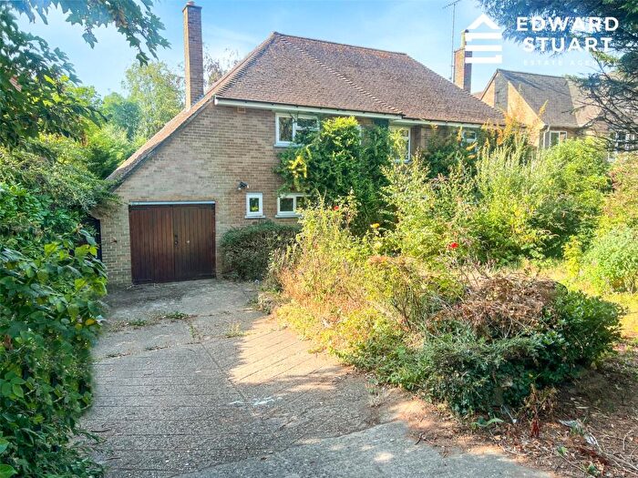 4 Bedroom Detached House For Sale In Thorpe Road, Peterborough, Cambridgeshire, PE3