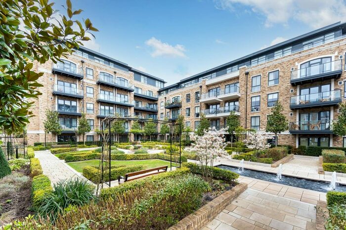 1 Bedroom Flat To Rent In Palladian Gardens, Hounslow, London, W4