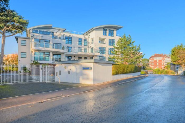 2 Bedroom Apartment To Rent In Boscombe Spa Road, Boscombe, Bournemouth, BH5