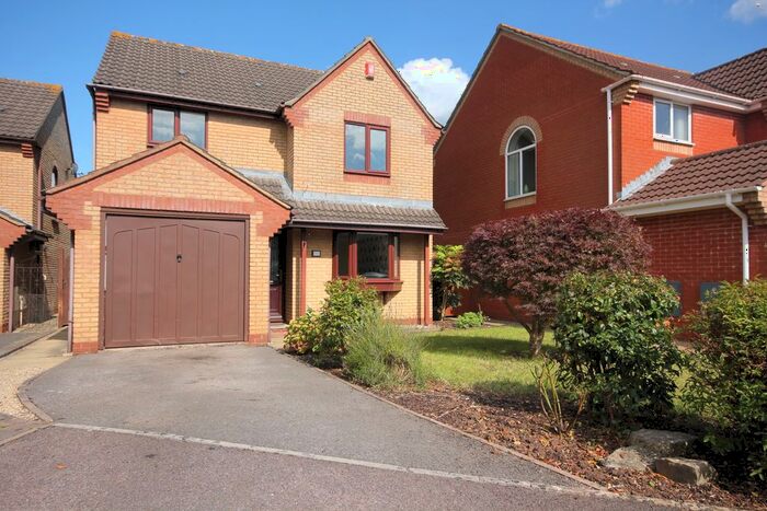3 Bedroom Detached House To Rent In Clayfield, Yate, Bristol, BS37