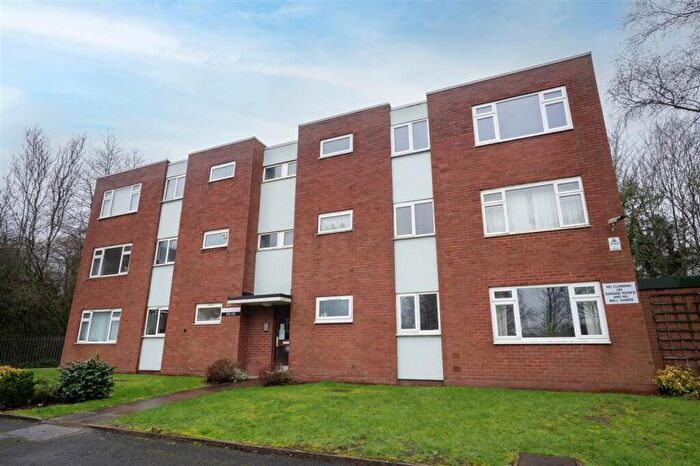 2 Bedroom Flat For Sale In Tanhouse Farm Road, Solihull, B92
