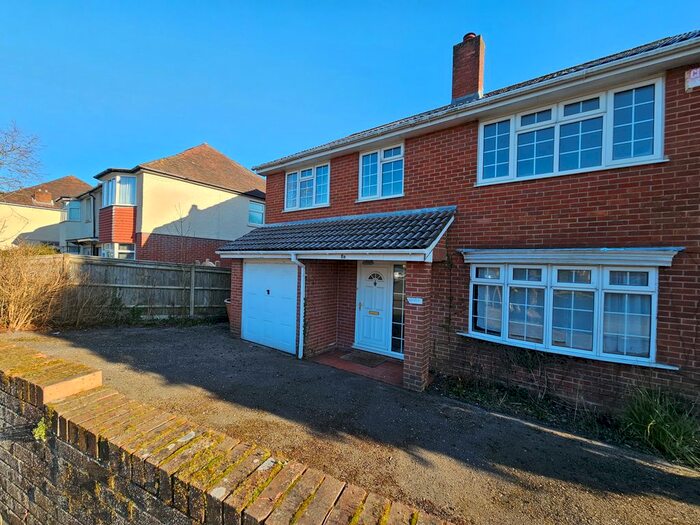 4 Bedroom Property To Rent In Stoneham Lane, Southampton, SO16