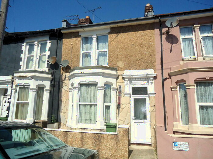2 Bedroom Terraced House To Rent In Walmer Road, Fratton, PO1