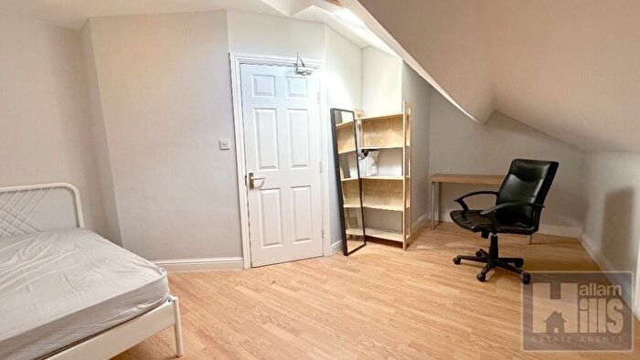 5 Bedroom Flat To Rent In Crookes Valley Road, Sheffield, S10