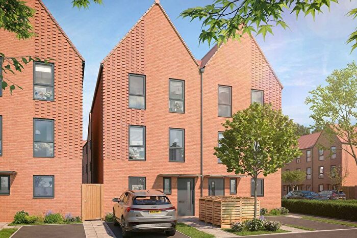 3 Bedroom End Terrace House For Sale In Meadowview Road, Raynes Park, SW20