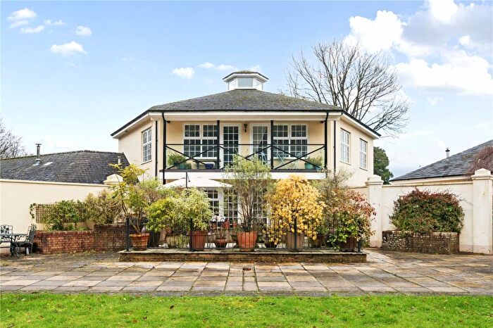 2 Bedroom Apartment For Sale In Widworthy Court, Wilmington, Honiton, Devon, EX14