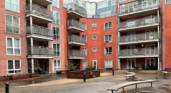 2 Bedroom Apartment To Rent In Heritage Court, Birmingham, B18