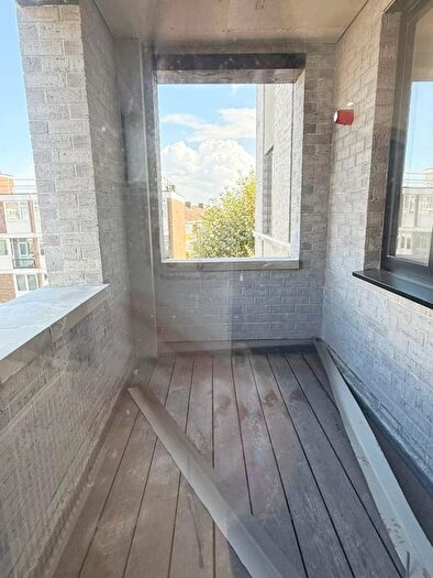 2 Bedroom Flat To Rent In Barnabas Road, London, E9