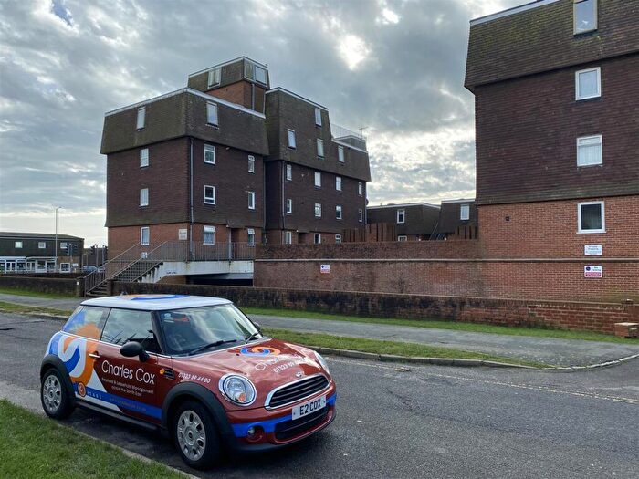 1 Bedroom Flat To Rent In Balcombe Road, Peacehaven, BN10