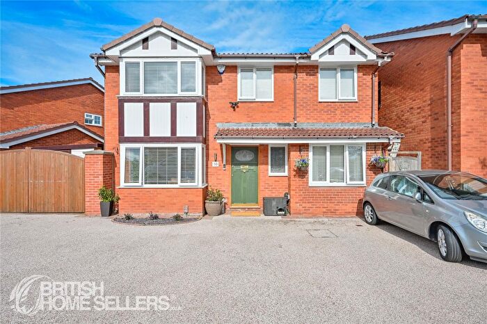 6 Bedroom Detached House For Sale In Coniston Drive, Priorslee, Telford, Shropshire, TF2