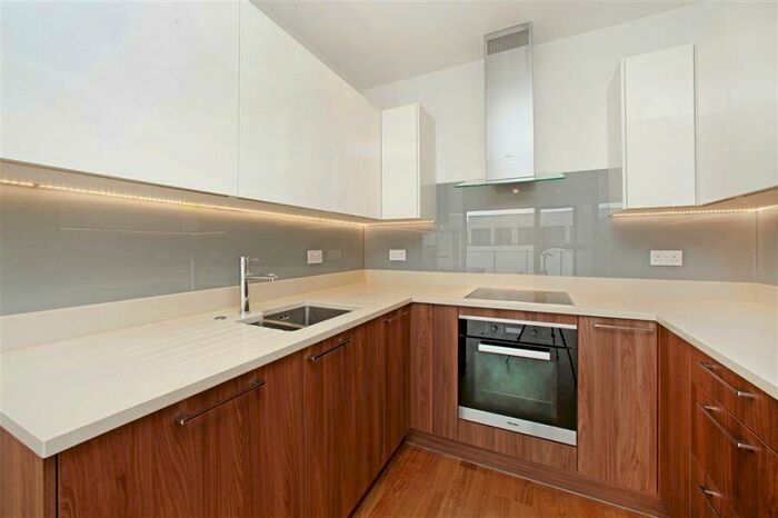 1 Bedroom Flat To Rent In Finchley Road, Childs Hill, NW11