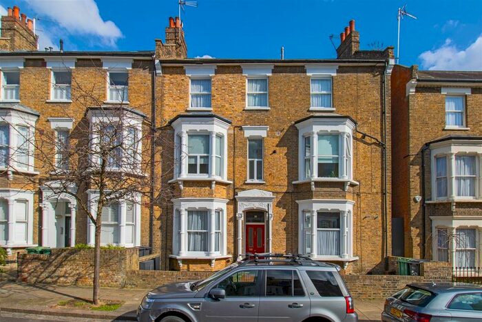Studio To Rent In Roderick Road, London, NW3