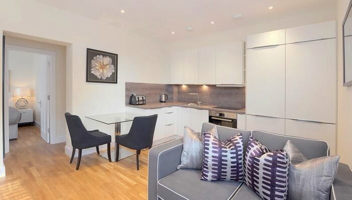 1 Bedroom Flat To Rent In Hamlet Gardens, London, W6