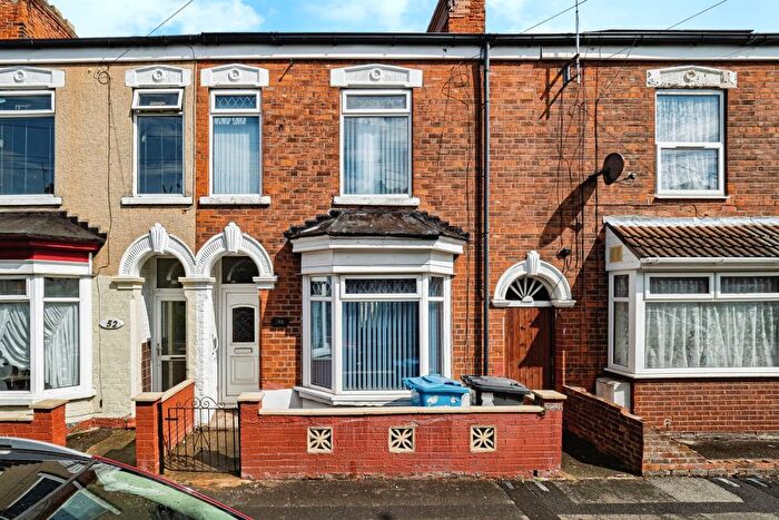 3 Bedroom Terraced House For Sale In Severn Street, Hull, HU8