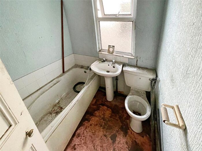 3 Bedroom End Of Terrace House For Sale In Luxmore Road, Liverpool, Merseyside, L4
