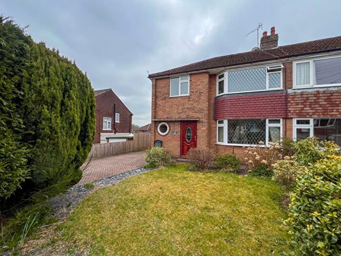 3 Bedroom Semi-Detached House For Sale In Westwood Park Avenue, Leek, Lr., ST13