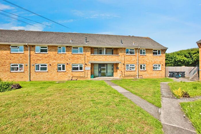 2 Bedroom Flat For Sale In Taranto Hill, Ilchester, Yeovil, BA22