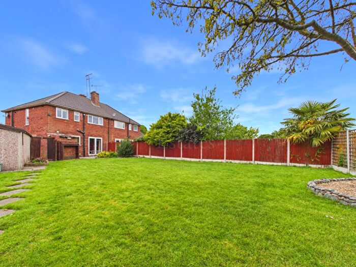 3 Bedroom Semi-Detached House For Sale In Mostyn Road, DY13