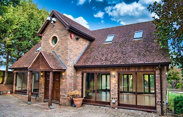 2 Bedroom Detached House To Rent In High Street, Haversham, MK19