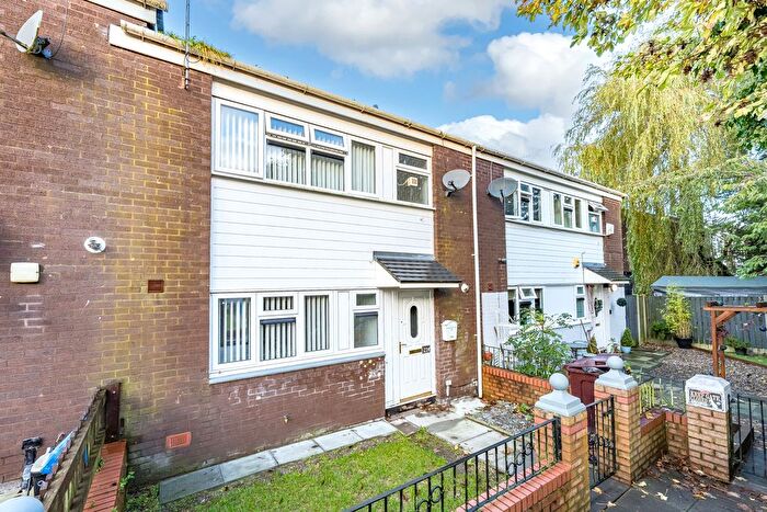 3 Bedroom Terraced House For Sale In Dursley, Whiston, Merseyside, L35