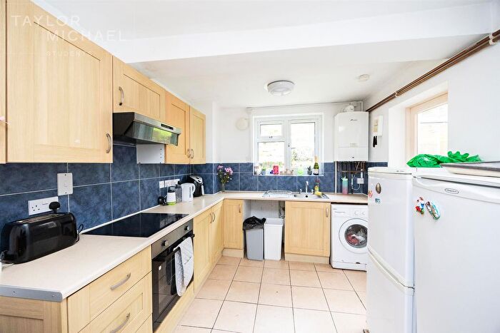 4 Bedroom Terraced House To Rent In Coombe Road, Brighton, BN2