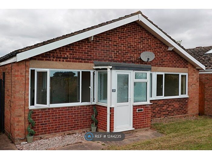 3 Bedroom Bungalow To Rent In Broom Knoll, East Bergholt, Colchester, CO7