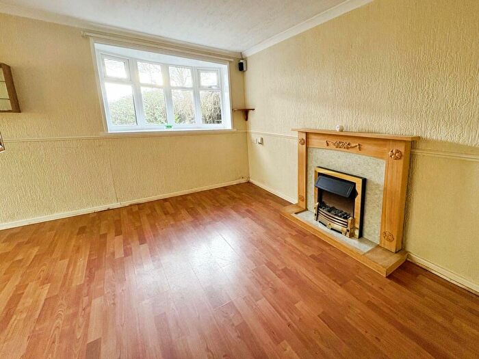 1 Bedroom Bungalow For Sale In Ladyside Close, Bransholme, Hull, East Yorkshire, HU7