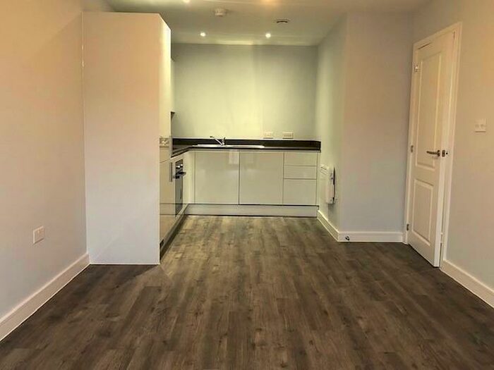 2 Bedroom Apartment To Rent In Bradford Street, Birmingham, B12