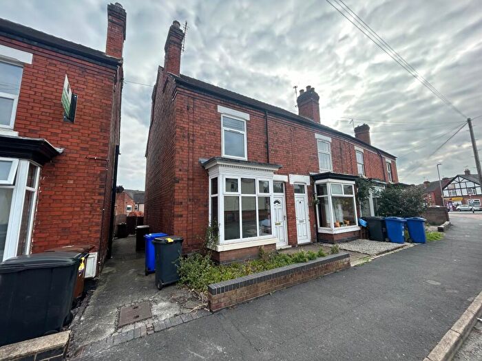 2 Bedroom Terraced House To Rent In Dover Road, Staffordshire, Burton Upon Trent, DE13