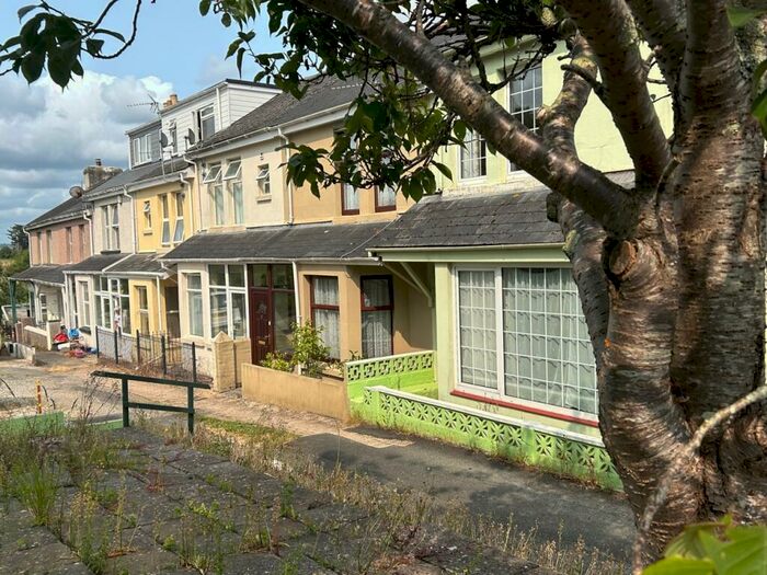 4 Bedroom House To Rent In Caradon Terrace, Saltash, Cornwall, PL12