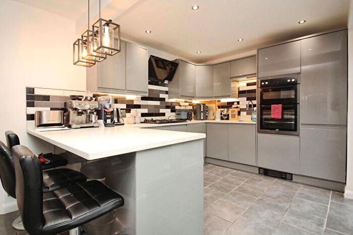 4 Bedroom Semi-Detached House For Sale In Olympic Close, Glenfield, LE3