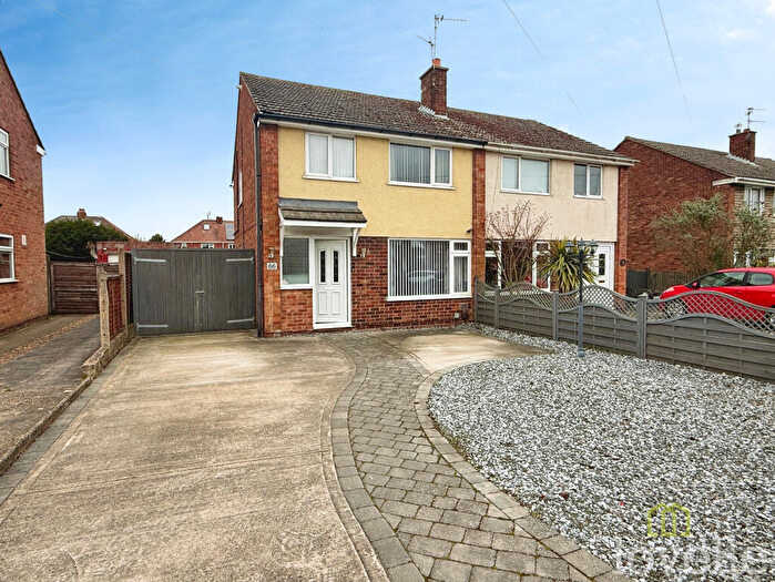 3 Bedroom Semi Detached House For Sale In Malton Road, North Hykeham, LN6