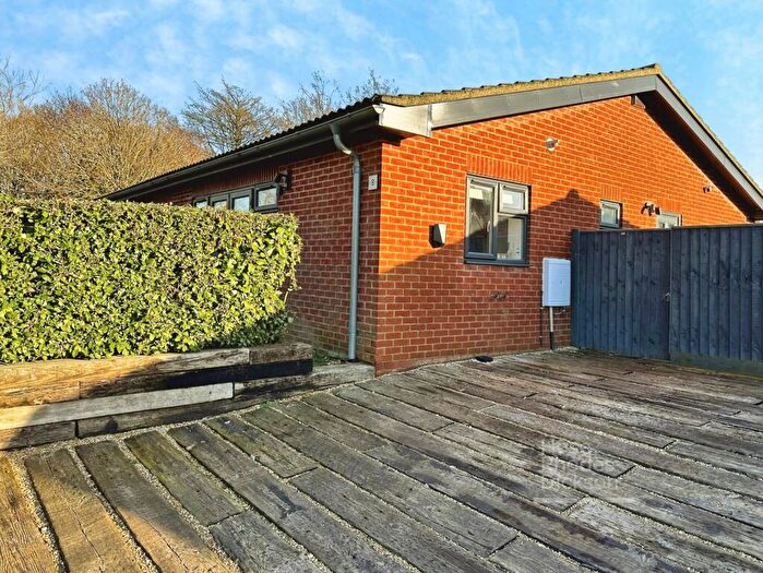 2 Bedroom Bungalow For Sale In Main Road, Ventnor, Isle Of Wight, PO38