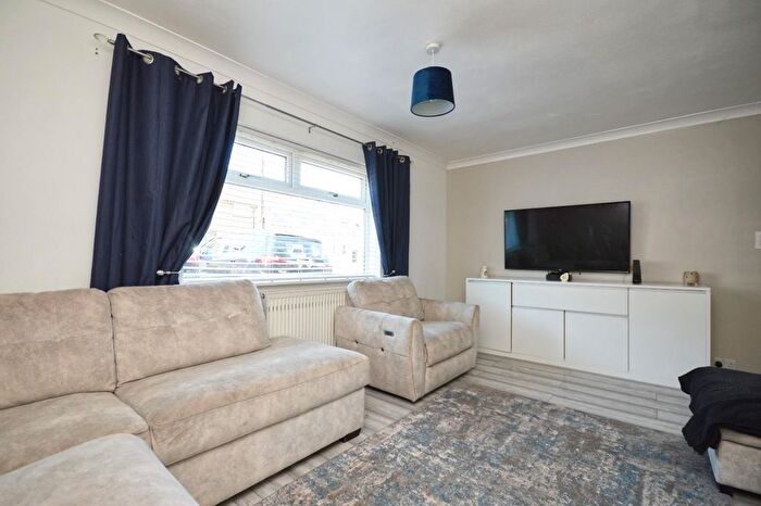 2 Bedroom End Of Terrace House For Sale In Bowring Close, Bristol, BS13