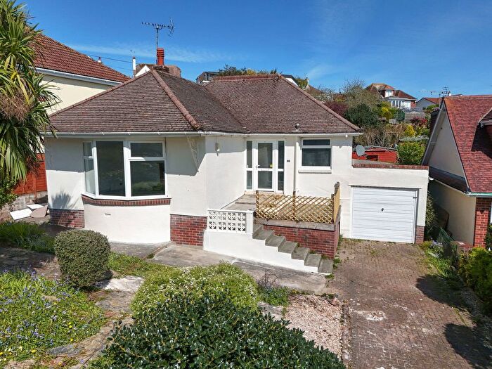 3 Bedroom Bungalow For Sale In Southfield Avenue, Preston, Paignton, TQ3
