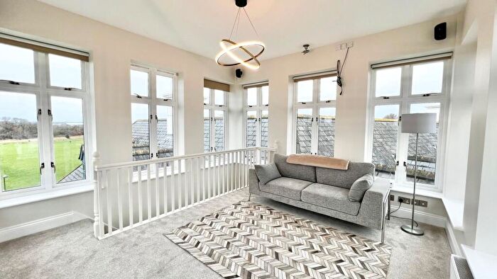 4 Bedroom Penthouse To Rent In High Street, Upton, NN5